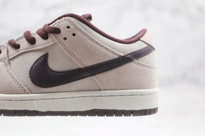 Nike Dunk Low Pro SB Desert Sand Mahogany panels