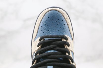 Nike SB Dunk Low Pro Thunderstorm light blue