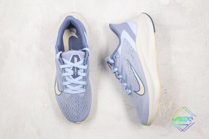 Nike Zoom Winflo 7 Light Blue tongue