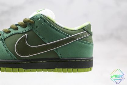 Green Lobster SB Dunk Low Concepts lateral side