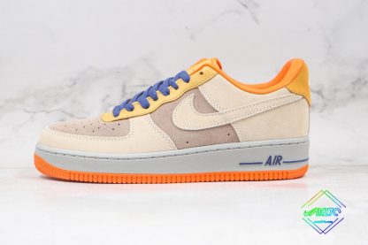 Nike Air Force 1 07 Beige Sail Orange