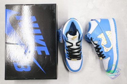 Nike Dunk High Pro SB Supreme Blue Stars gold