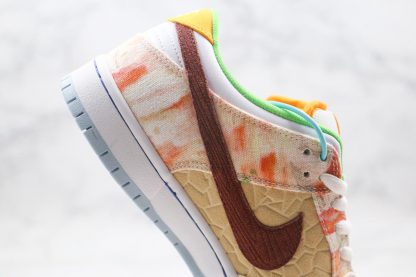 Nike SB Dunk Low CNY copper swoosh