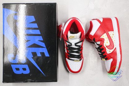 Supreme X Nike SB Dunk High Red gold