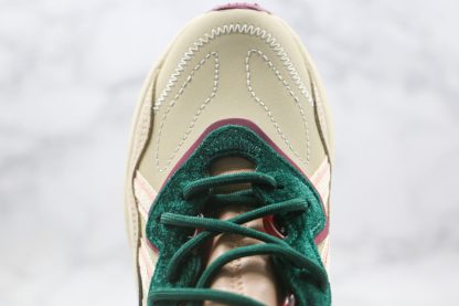 adidas Ozweego Sand Ash Pearl Collegiate Green upper