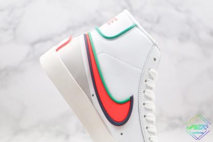 Blazer Mid 1977 Vintage White Red close look