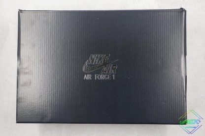 Nike Air Force 1 Low Metallic Bronze box
