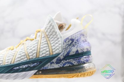 Nike LeBron 18 Reflections Flip sneaker