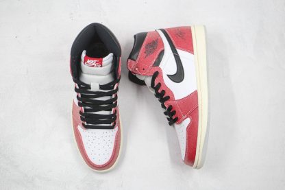 Air Jordan 1 High OG Trophy Room Chicago Freeze Out basketball