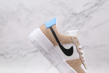 NK AF1 Pixel SE Desert Sand lateral side