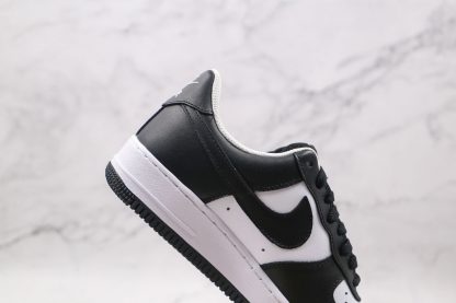 AA1391-100 Nike AF1 Classic Black White lateral sid