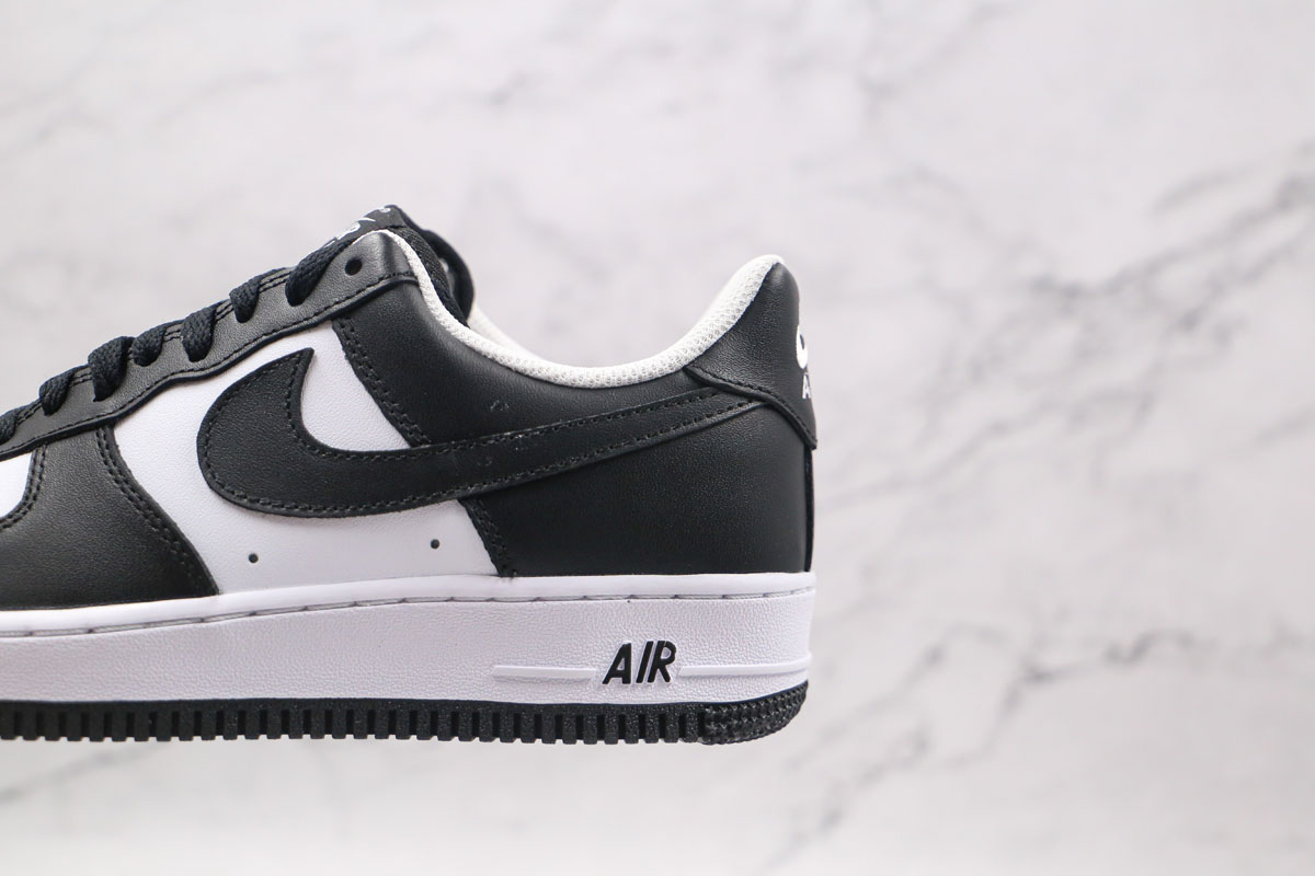 AA1391-100 Nike AF1 Classic Black White