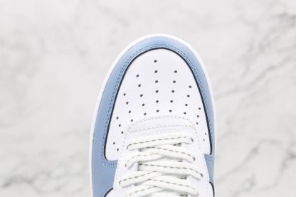 Air Force 1 07 Low White toebox