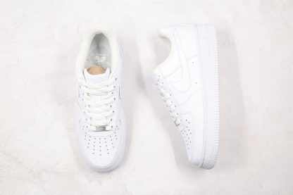 Air Force 1 Low All White tongue