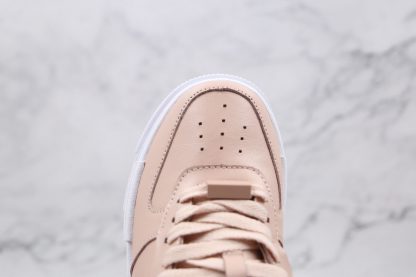 Air Force 1 Low Pixel Particle Beige vamp