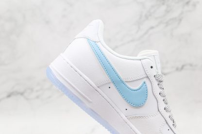 Air Force 1 Low White Light Blue lateral swoosh