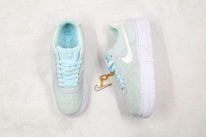 Air Force 1 Pixel Glacier Blue Mint Green tongue