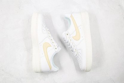 NIKE AF1 Low Summit White Solar Flare sneaker