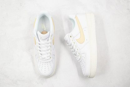 NIKE AF1 Low Summit White Solar Flare upper