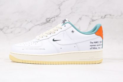 Nike Air Force 1 07 AF1 Low LE Starfish White