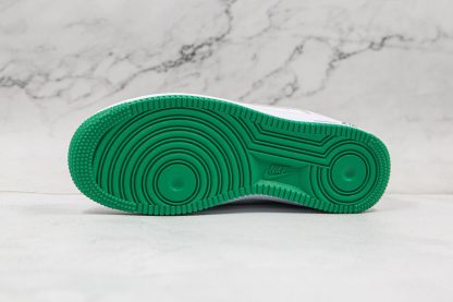 Nike Air Force 1 Low Pine Green bottom