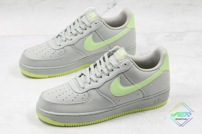 Nike Air Force 1 Low Wolf Grey Volt Green overall