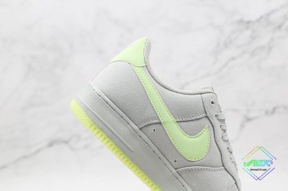 Nike Air Force 1 Low Wolf Grey Volt Green paneling
