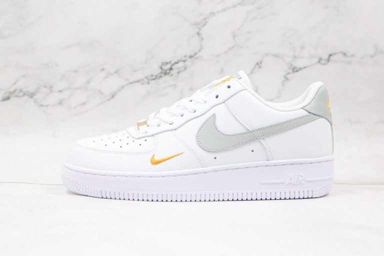 nike air force mini swooshes