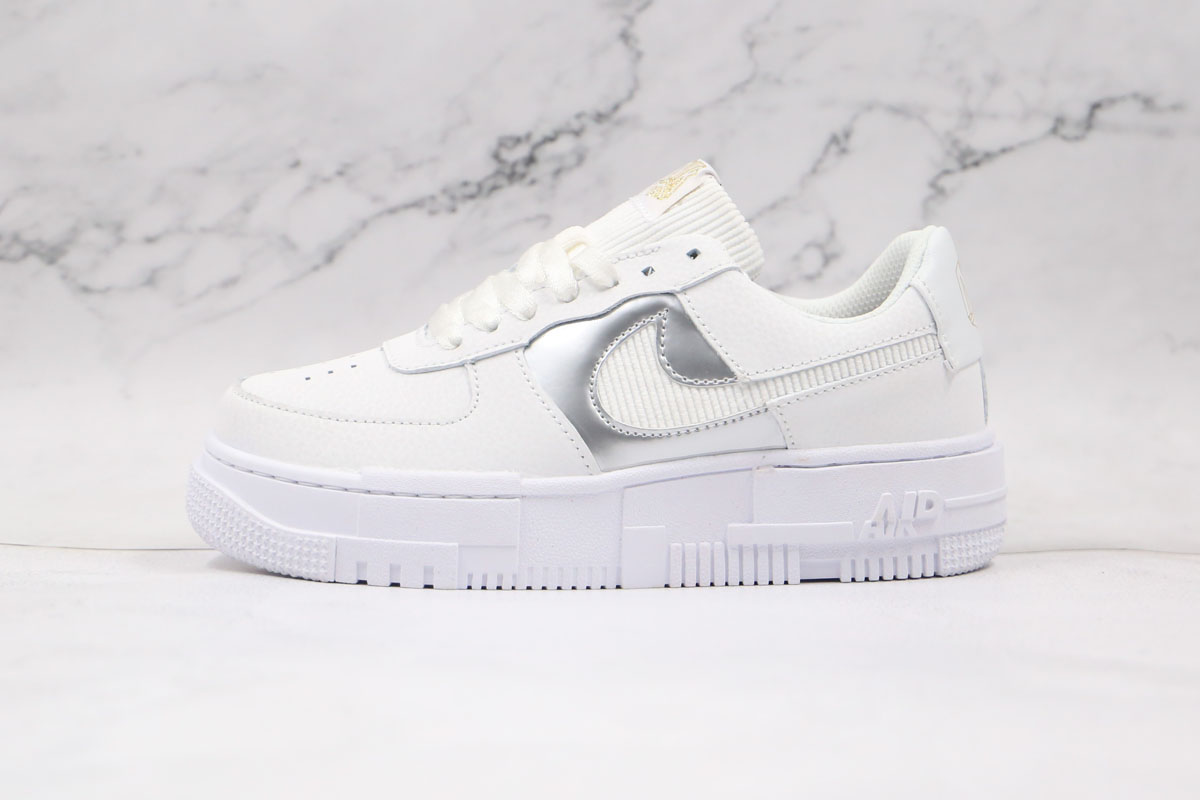 Nike Air Force 1 Pixel Summit White Gold chain