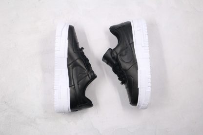 Nike Wmns Air Force 1 Pixel Black sneaker