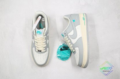 Air Force 1 Low Grey White CT1989 104 tongue