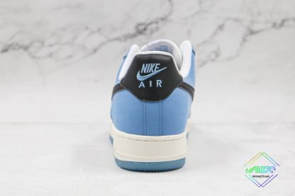 Nike Air Force 1 Low Color-Blocking heel