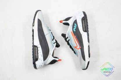 Nike Air Max 2090 sneaker Aquamarine Turf Orange color