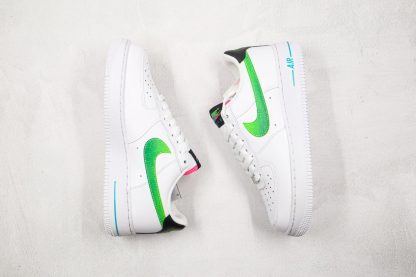 Air Force 1 '07 White Aquamarine Neon lateral side swoosh