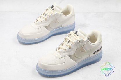 Nike Air Force 1 Low Gore Tex Beige overall