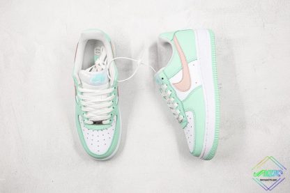 Nike Air Force 1 Mint White vamp