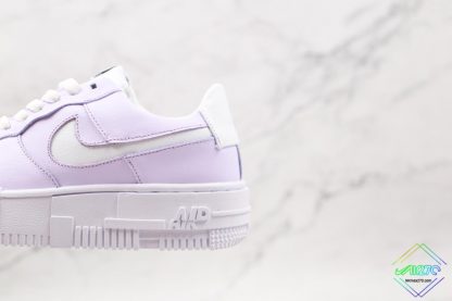 Nike Air Force 1 Pixel Lilac Purple hindfoot