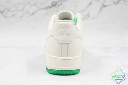 Nike Air Force 1 Low 07 White Green back heel