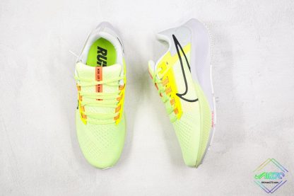 Nike Air Zoom Pegasus 38 Lemon Yellow tongue