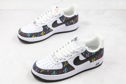 Nike Air Force 1 07 NY Logo Black White overall