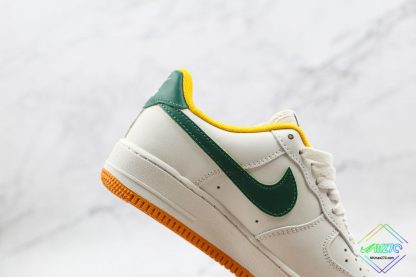 Nike Air Force 1 Low Beige Army Green Gum lateral side