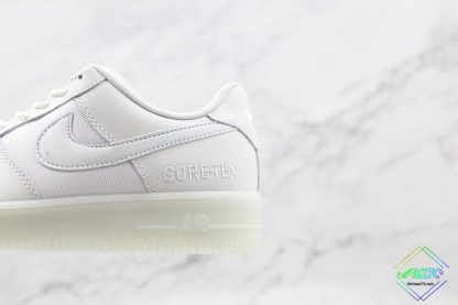 Nike Air Force 1 Low GTX Summer Shower Triple White detail