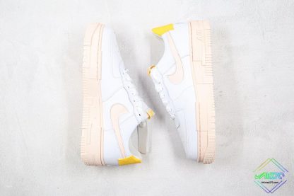 Nike Air Force 1 Pixel Arctic Orange panling