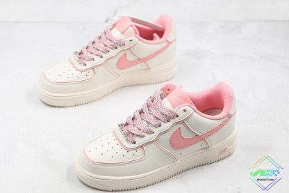WMNS Nike Air Force 1 Beige Pink sneaker