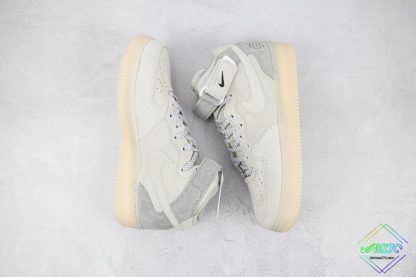 AF1 Mid Gray Reigning Champ panling