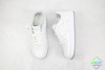 Nike Air Force One 1 All White Gray tongue
