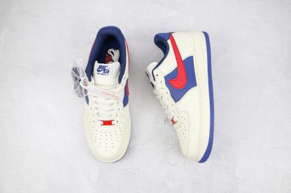 Nike Air Force One 1 White Blue Red tongue