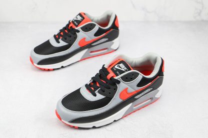 Nike Air Max 90 Infrared Radiant Red overall