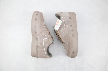 Air Force 1 Low 07 Suede Pack Gray white outline