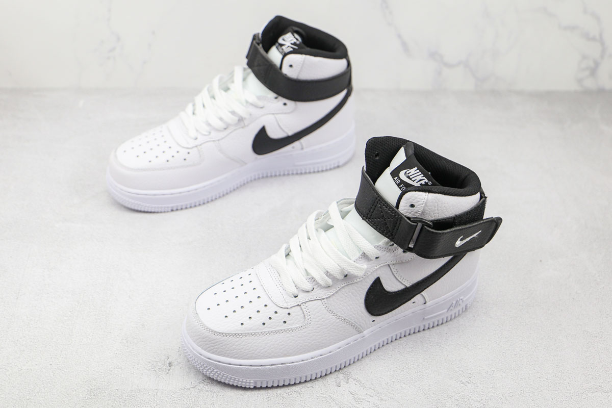 CT2303 100 Air Force 1 High White Black